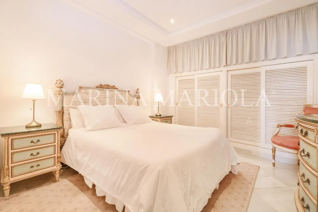 Отель Marina Mariola Марбелья